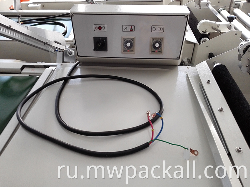 Полуавтоматическая машина для упаковки в термоусадочную пленку l-bar с термоусадочным туннелем с использованием пленки pof, pvc и pe
